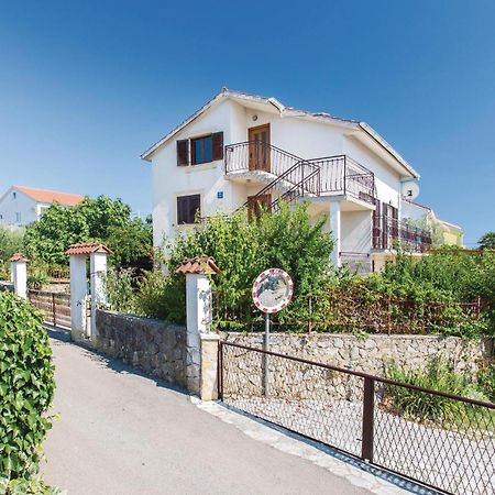Lovely Apartment In Krk With Kitchen Brzac Exterior photo